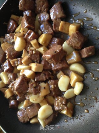 【pleurotus Eryngii Garlic Veal】 recipe