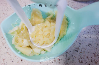 Yeast Version of Banana Muffins recipe