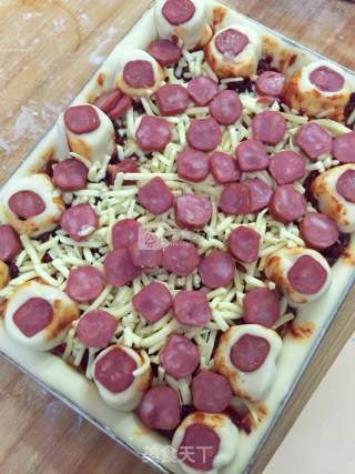 Grilled Sausage Cheese Pizza recipe
