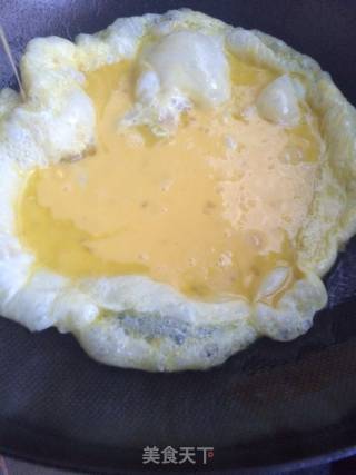 Scrambled Eggs with Onion and Okra recipe