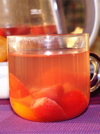 Strawberry Snow Pear Tea recipe