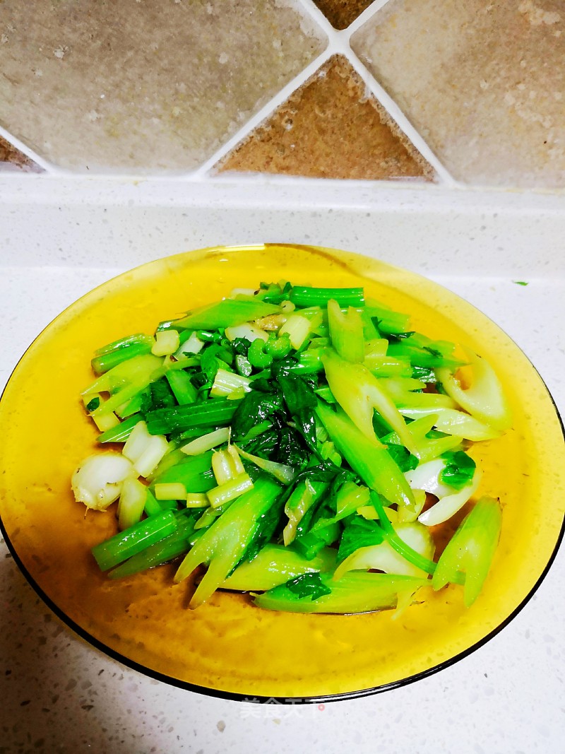 Vegetarian Stir-fried Celery recipe