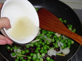 Field Vegetable and Lily Stir-fry recipe