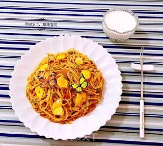 Spaghetti with Golden Egg Tomato Meat Sauce recipe