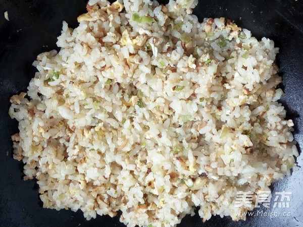 Fried Rice with Mustard, Mixed Vegetables and Egg recipe