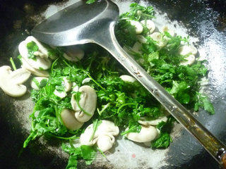 Shepherd's Purse Stir-fried Mushrooms recipe