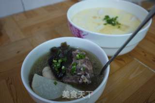 Seaweed Pork Ribs Soup recipe