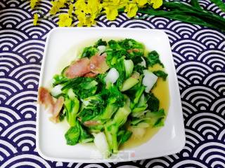 Sausage Stir-fried Green Cabbage Moss recipe