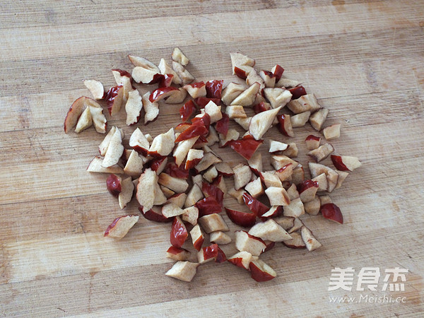 Quinoa, Lily, Red Date and Tremella Soup recipe