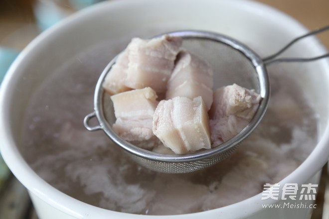 Pork Stew Noodles recipe