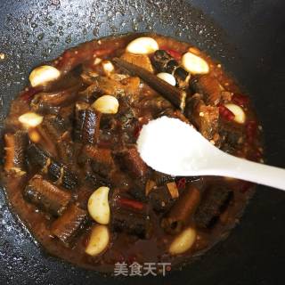 Grilled Eel with Garlic recipe