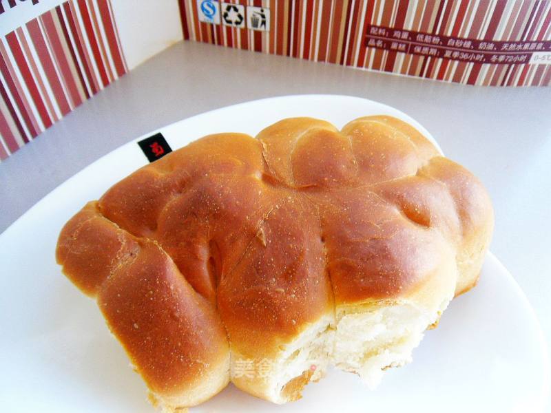Chrysanthemum Bread recipe