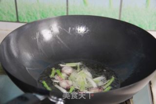 Lettuce with Scallion Oil recipe