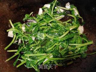 Stir-fried Pea Tips recipe