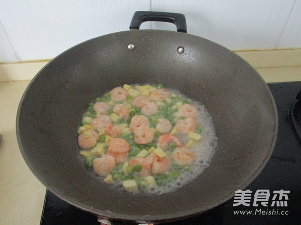 Shrimp Soup Rice Cake recipe