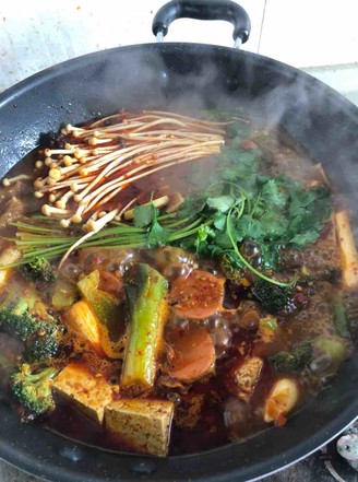 Spicy Chongqing Hot Pot