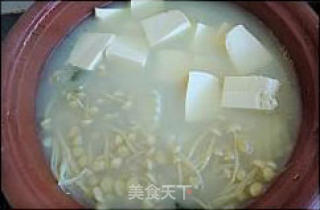 Fish Soup Tofu Golden Needle Pot recipe