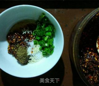 Warm Delicacy Pork Head and Radish Soup (with Dipping Sauce) recipe