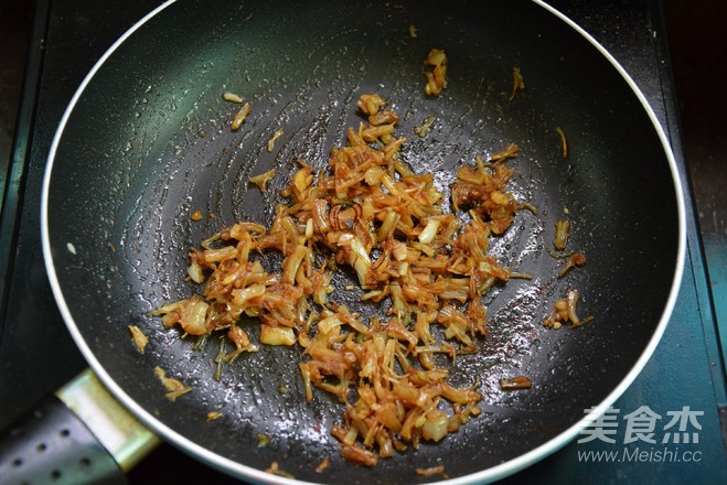 Steamed Loofah with Garlic and Scallops recipe