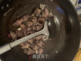 Stir-fried Chicken Hearts with Dirty Color recipe