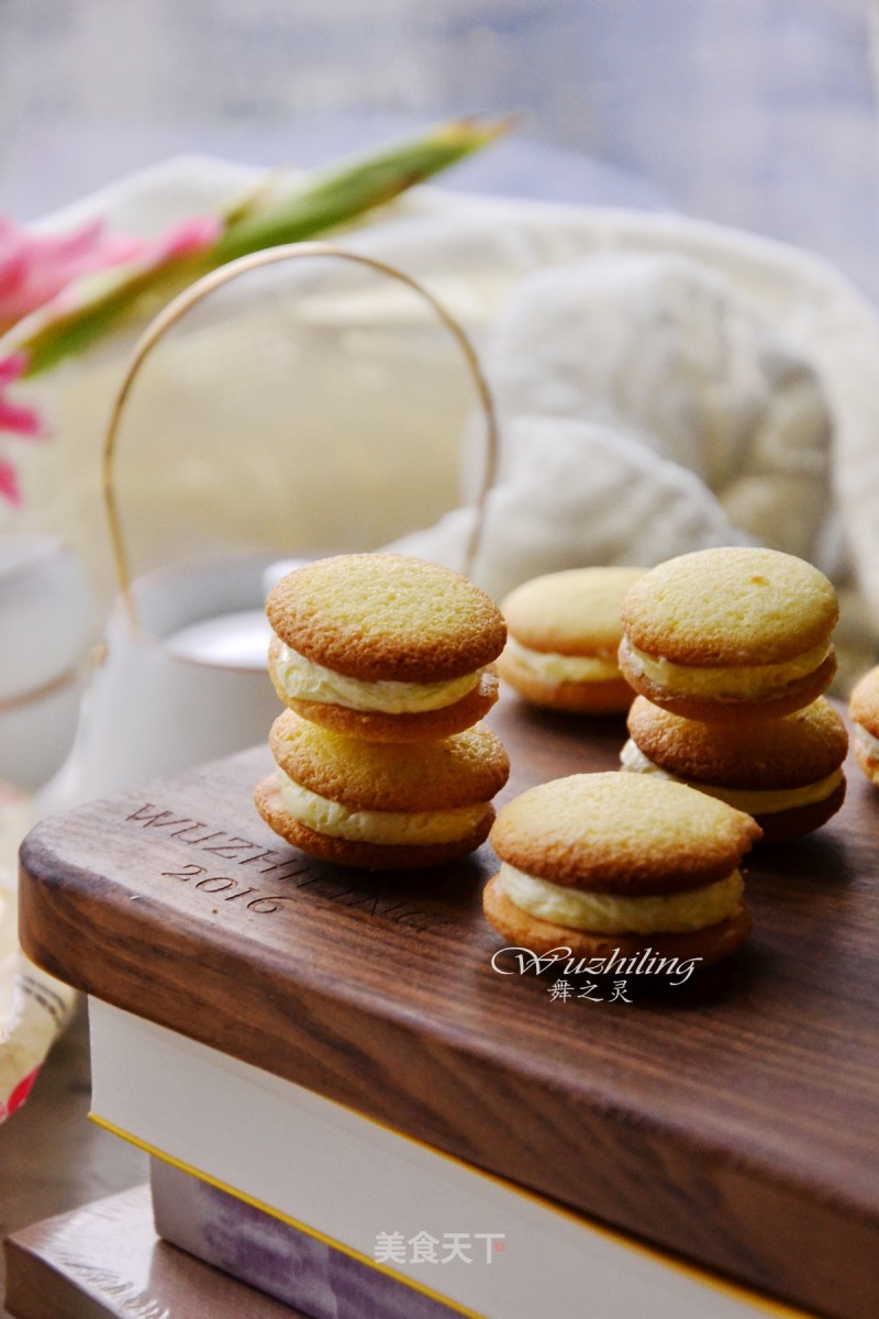 Egg Yolk Biscuits