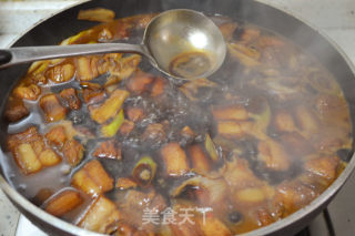 Shanghai Local Braised Pork recipe