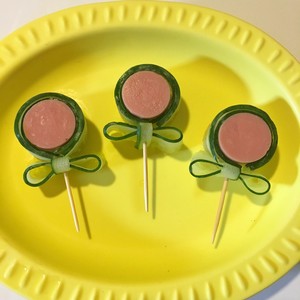 Lollipop Cucumber Ham Roll recipe