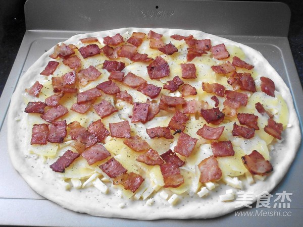 Potato Bacon Pizza recipe