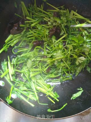 Wild Celery Stir-fry recipe