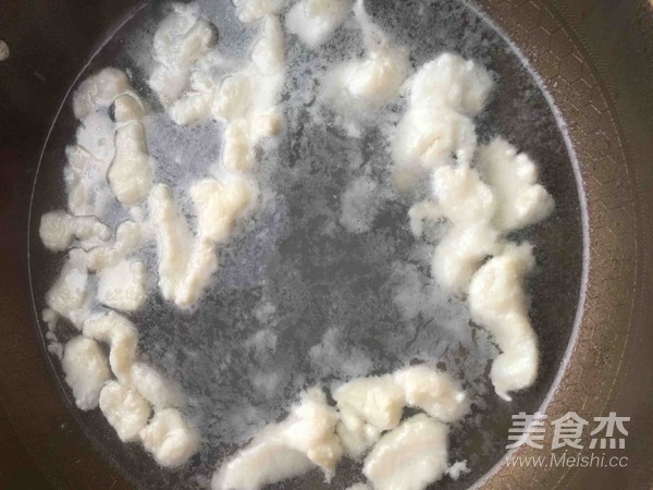 Poached Long Lee Fish with Tomato recipe