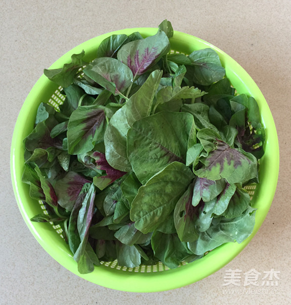Red Amaranth in Double Egg Soup recipe