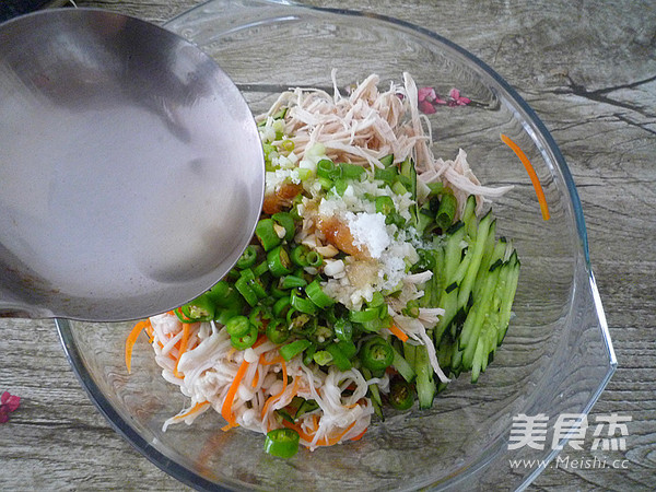 Enoki Mushroom Mixed with Shredded Chicken recipe