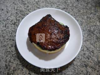 Cucumber Steak Burger recipe