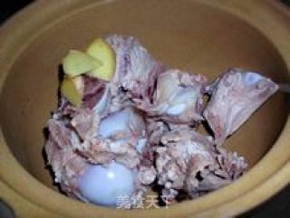 Stewed Big Bones with Dried Cuttlefish recipe