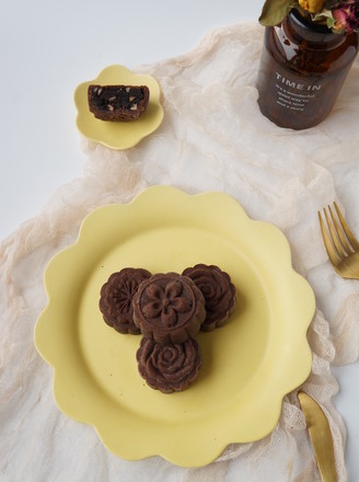 Chocolate Almond Mooncake recipe