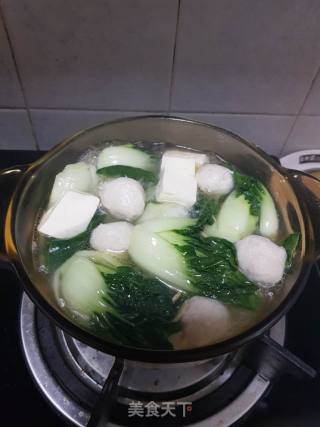 Green Vegetable Tofu Meatball Soup recipe