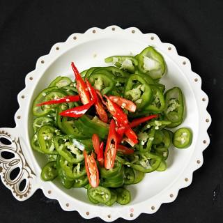 Scrambled Eggs with Green Peppers recipe