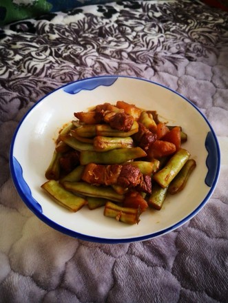 Braised Pork with Beans recipe