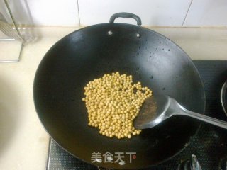 Yellow Dog Drill Hole (stir-fried Soybeans with Convolvulus Stem) recipe