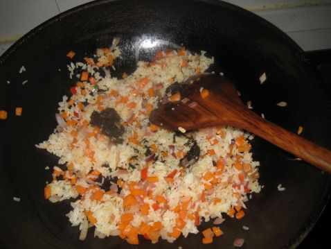 Fried Rice with Onion and Olive Vegetables recipe