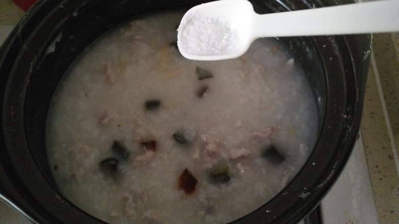 Congee with Preserved Egg and Lean Meat recipe