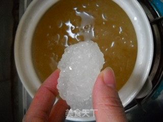 Banana Lily Tremella Soup recipe