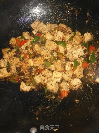 Tofu Diced in Black Soy Sauce recipe