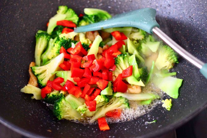 Broccoli Chicken Strips recipe