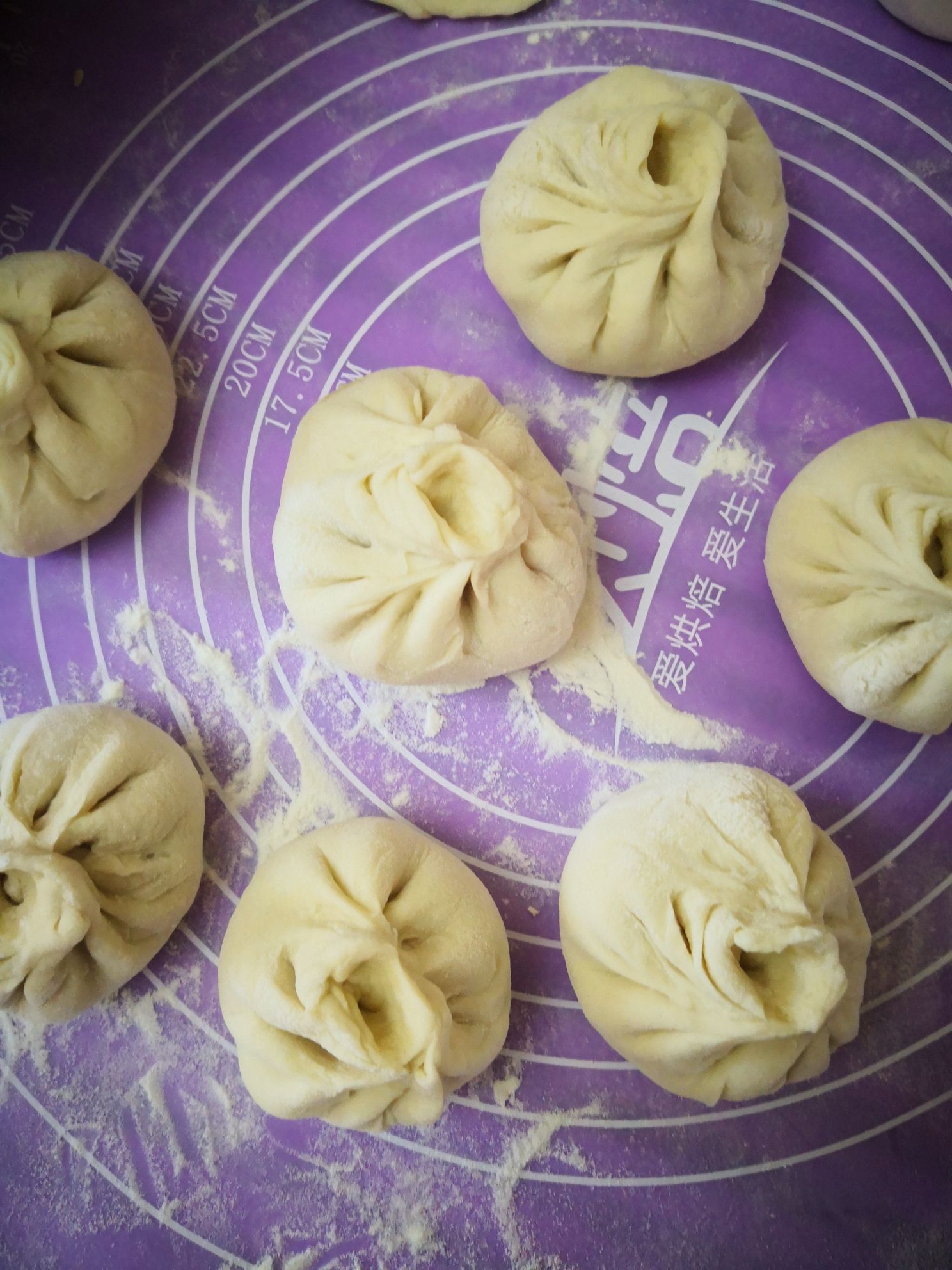 Shrimp and Cabbage Buns recipe