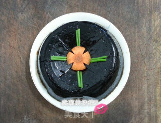 Winter Recipe: [1] How to Use A Soymilk Machine to Make Stewed Pork Skin Jelly recipe