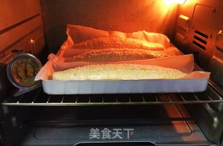 Whole Wheat Red Date Sesame Bread recipe