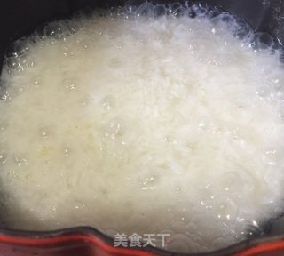 Qingjiang Fish Fillet Cooking in A Large Pot recipe