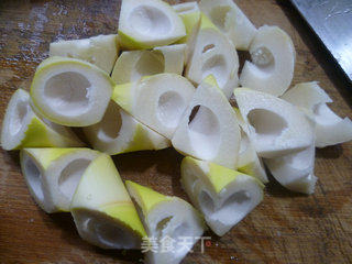 Braised Bamboo Shoots with Tofu in Oil recipe