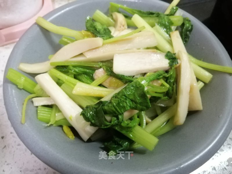 Fried Pleurotus Eryngii with Parsley recipe